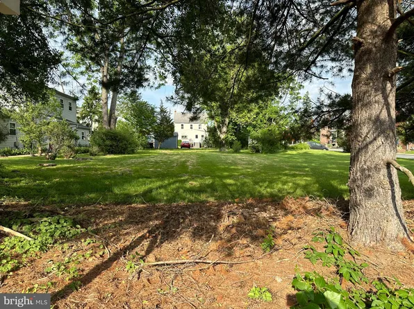 Diamond St, Hatfield, PA 19440