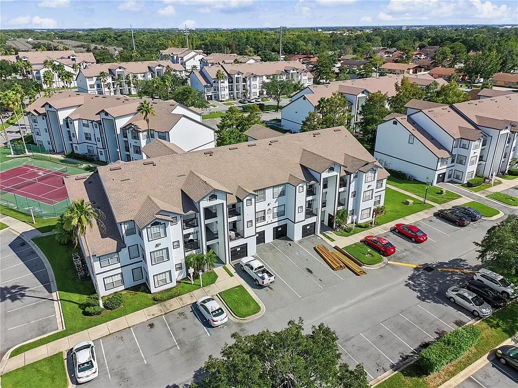 1 bed, 1.0 bath, 530 sqft, $1,350 — Photo 1