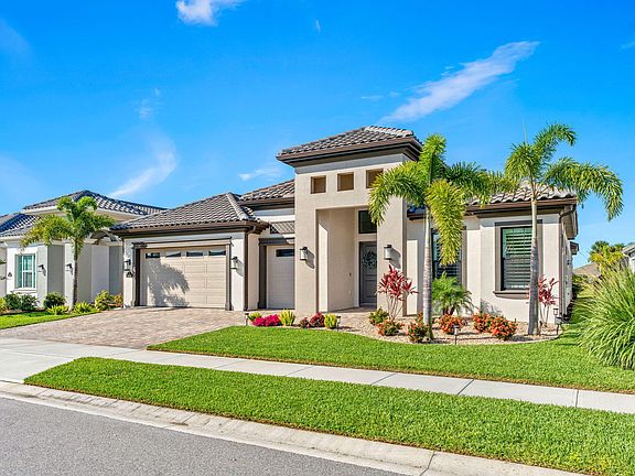 3rd image of 2493 Donavan Ct