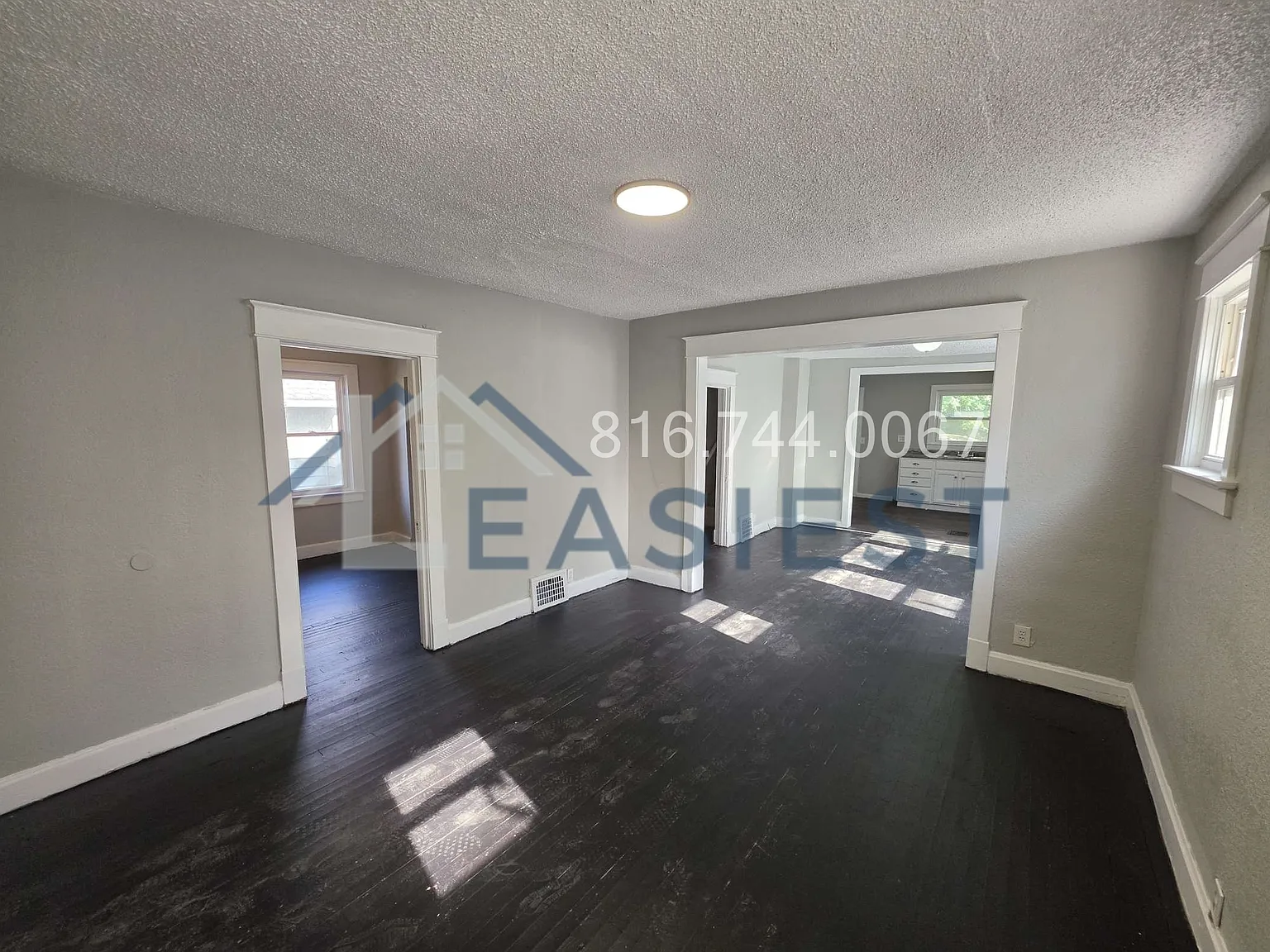 3 bed, 1700 sqft, $995 — Photo 2