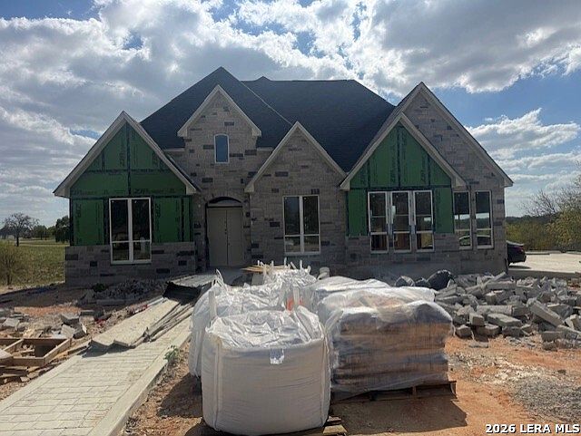 1st image of 121 N. Abrego Crossing