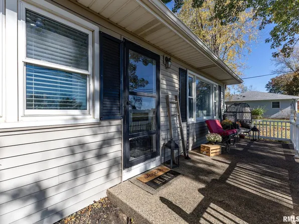 5760 Poppy Garden Rd, Colona, IL 61241