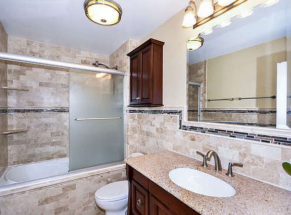 5th image of 640 Murray Ln Unit 306