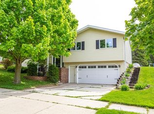 4015 S 18th St, Sheboygan, WI 53081