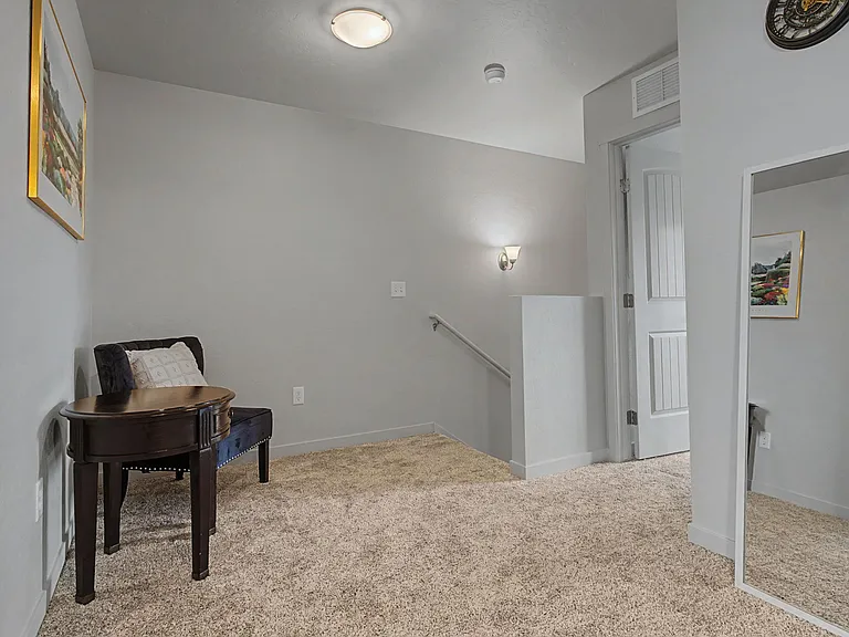 2350 Glen Canyon Ave #B — Photo 15