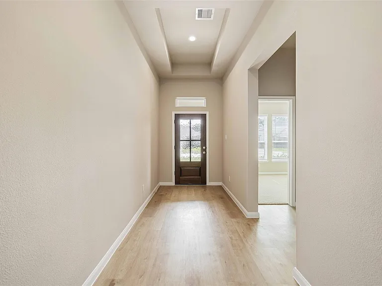3915 Sugardale St — Photo 4