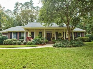 3451 Lakeshore Dr, Tallahassee, FL 32312