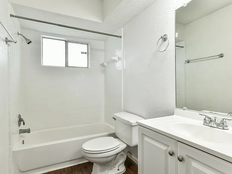 6527 La Violetta Dr — Photo 11