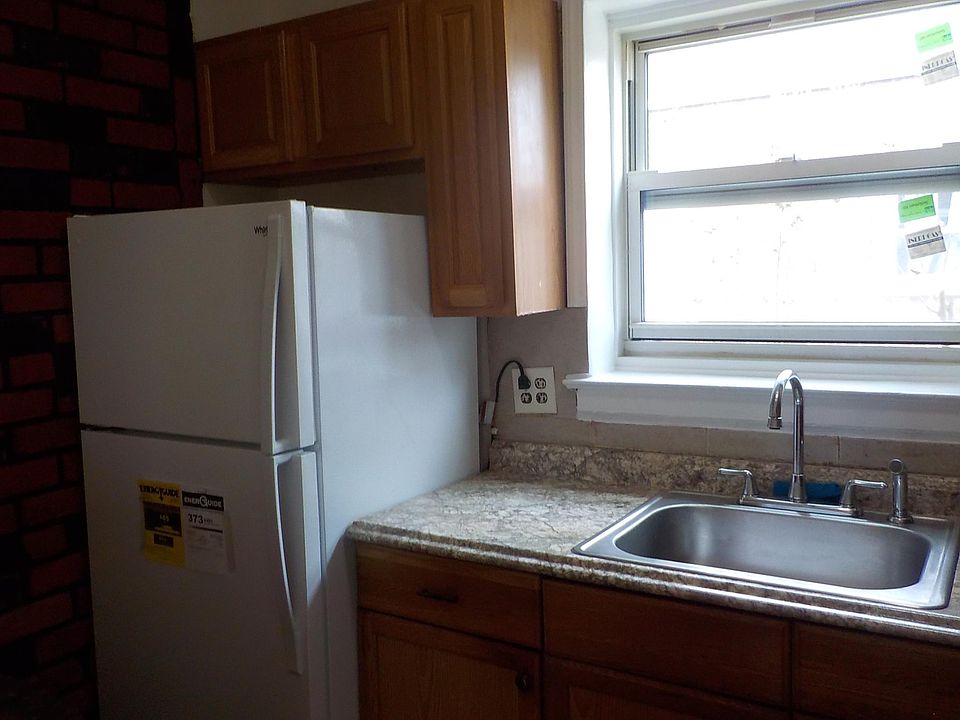1st image of 25437 75th Ave Floor 1