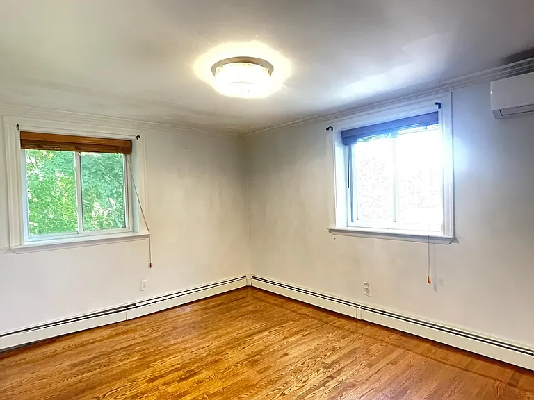 287 Commercial St #32 — Photo 15