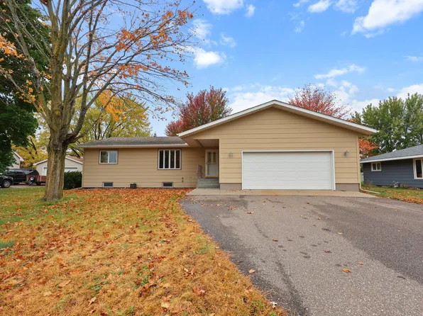 119 16th Ave SE, Saint Joseph, MN 56374