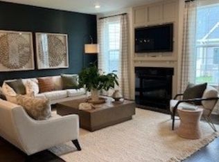 61 Higbie Way, Morris Plains, NJ 07950