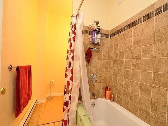5th image of 377 N Cary St