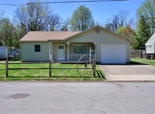 300 Lindsey Ave, Metropolis, IL 62960