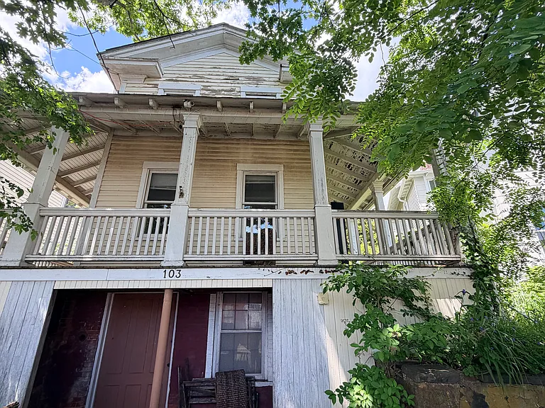 103 S Water St — Photo 15