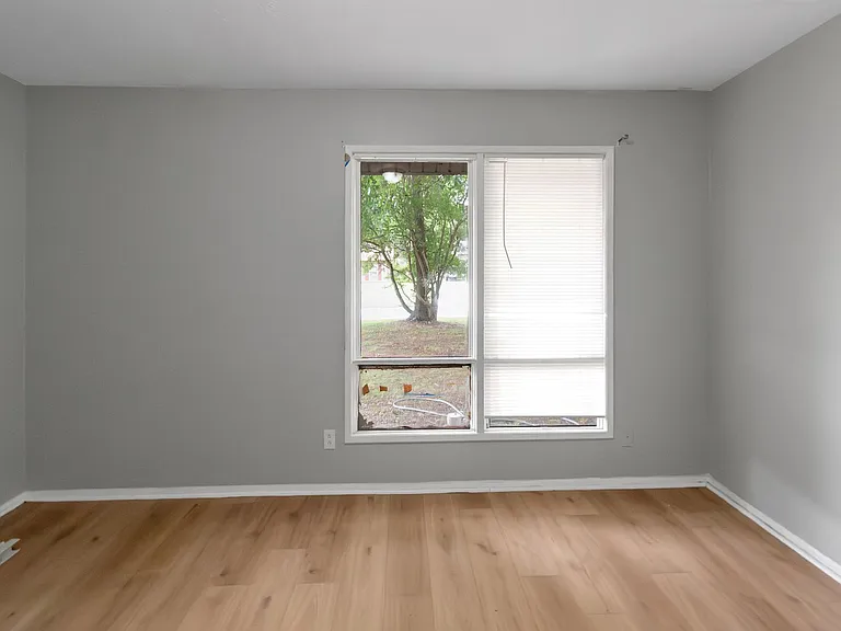3325 Valley Bend Rd — Photo 23