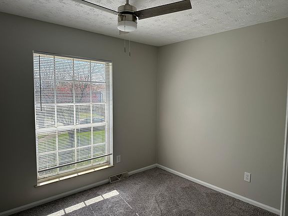2nd image of 3504 Sundart Dr