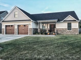 491 Rumer Sta, Red House, WV 25168