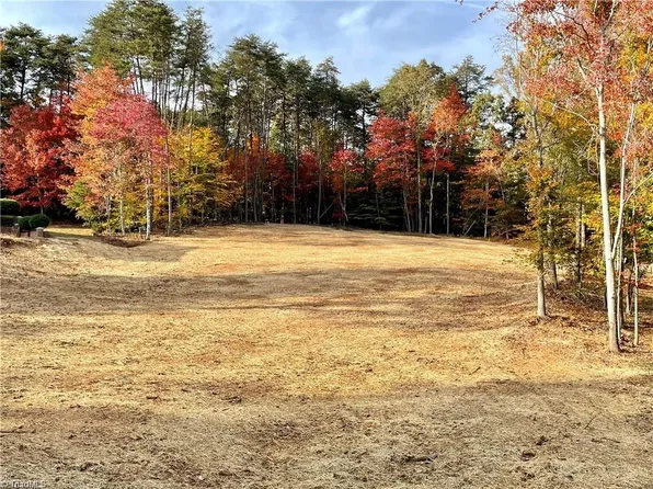 7640 Crossing Ridge Dr #21, Belews Creek, NC 27009