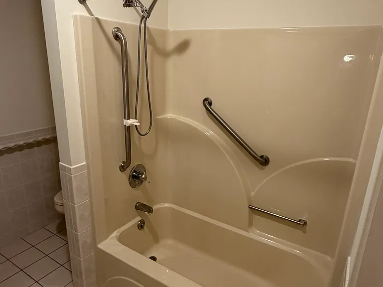 55 W 4th St #C2 — Photo 19