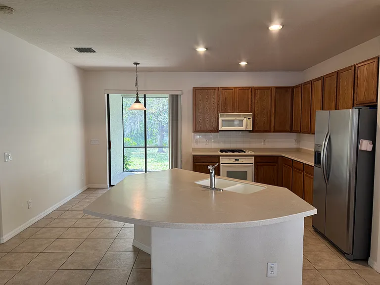 8237 Dunham Station Dr — Photo 16