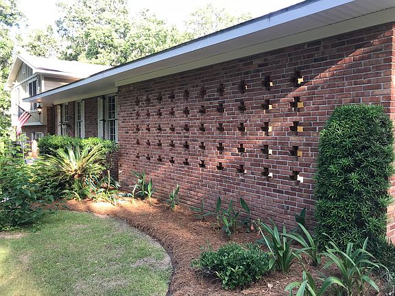 2nd image of 605 Smithbriar Dr