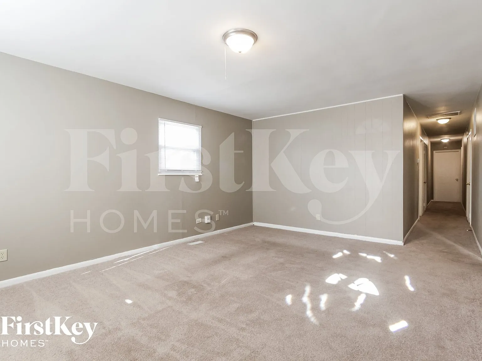 4 bed, 2.5 bath, 1440 sqft, $1,445 — Photo 2