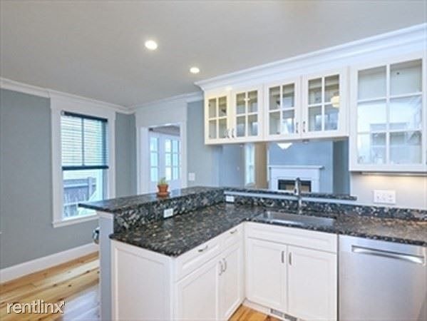 22 Amory St. #22 Cambridge (Mid Cambridge) Unit Photo 8