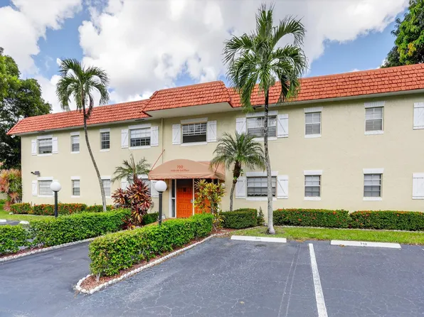 5640 SW 3rd Place #208, Margate, FL 33068