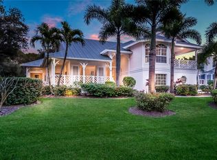8835 Fishermens Bay Dr, Sarasota, FL 34231