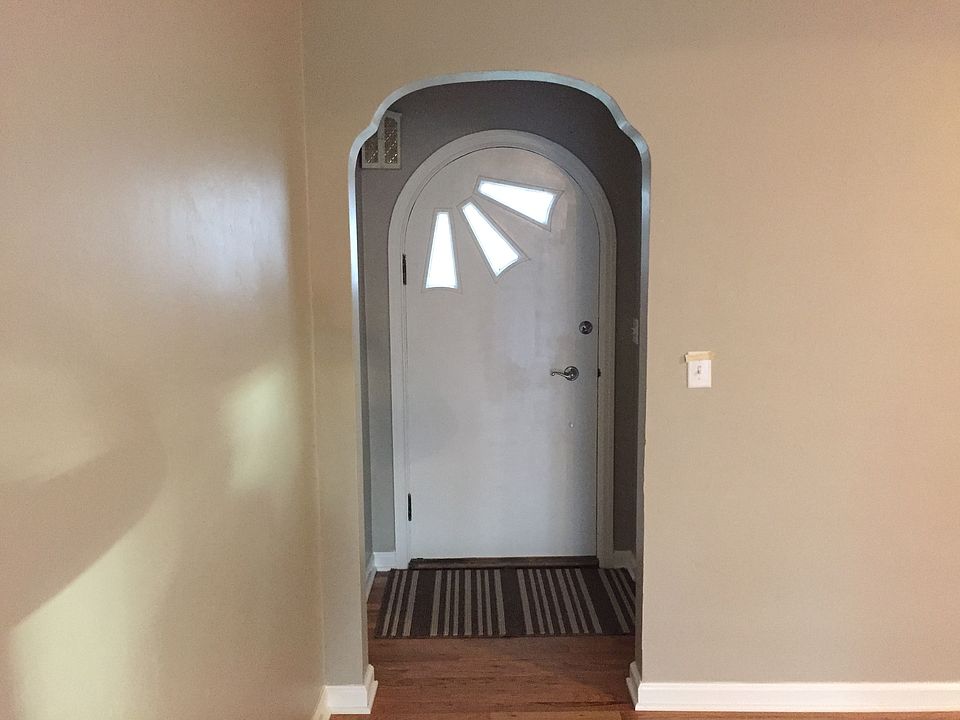 Front entry with coat closet