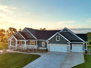 3306 Colton Way, Sun Prairie, WI 53590
