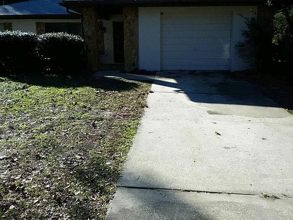 single car garage, attached