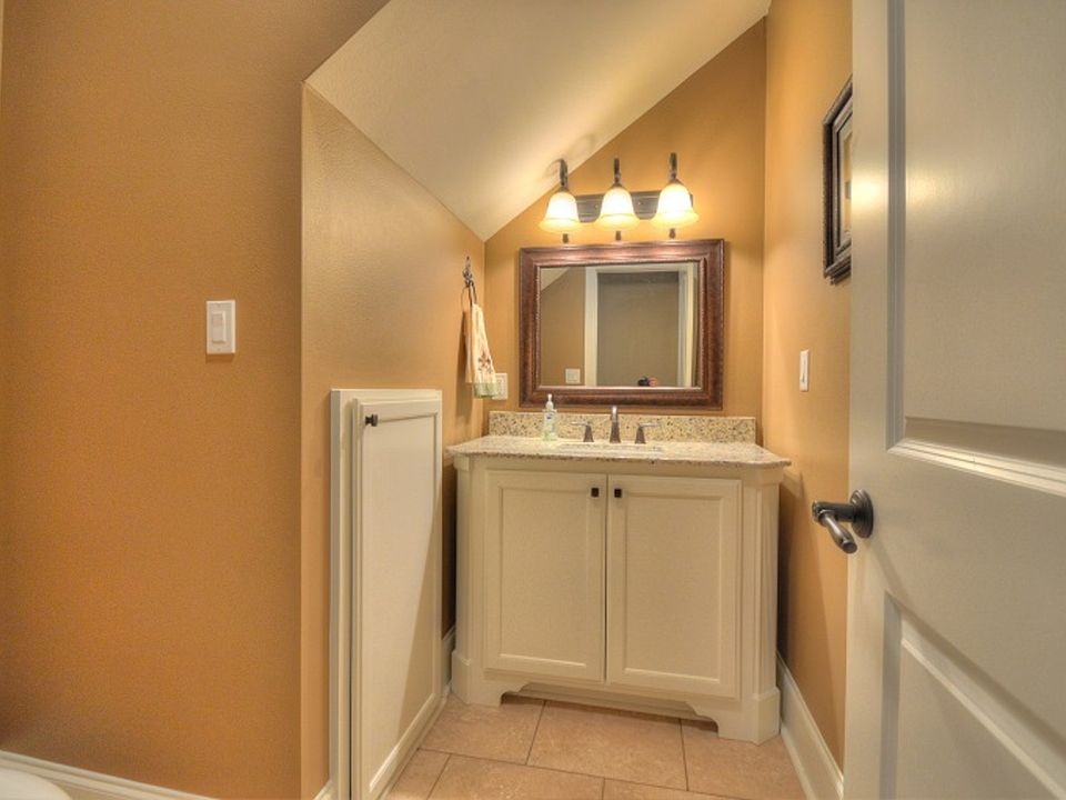 1st image of 2701 N Nobile St
