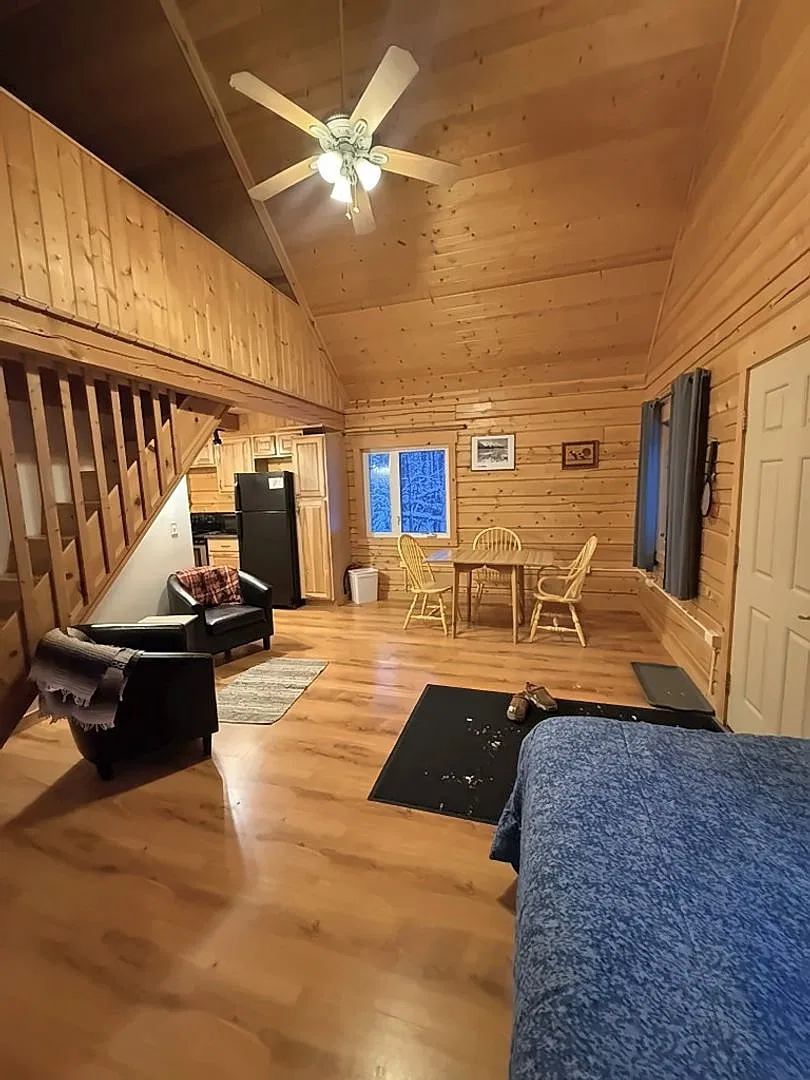 Cozy 1 Bed Cabin in the Trees Partially Furnished w/ Laundry & Running Water 10 Min to Eielson AF... — Photo 1