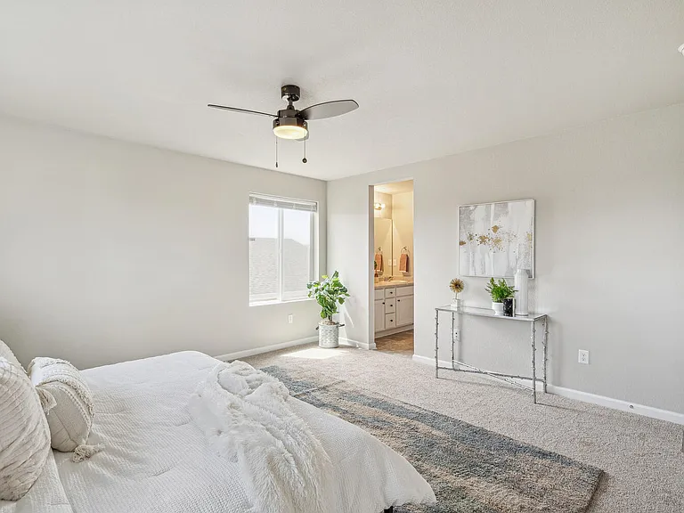 1119 Sherman Dr — Photo 21