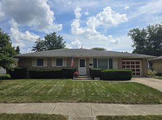 320 Lynne Ln, Belvidere, IL 61008