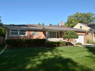 330 S Prindle Ave, Arlington Heights, IL 60004