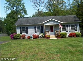 862 Forest Grove Rd, Colonial Beach, VA 22443
