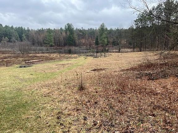 5th image of 178 Blanchard Hill Rd