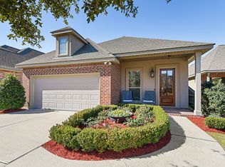 230 Mako Nako Dr, Mandeville, LA 70471