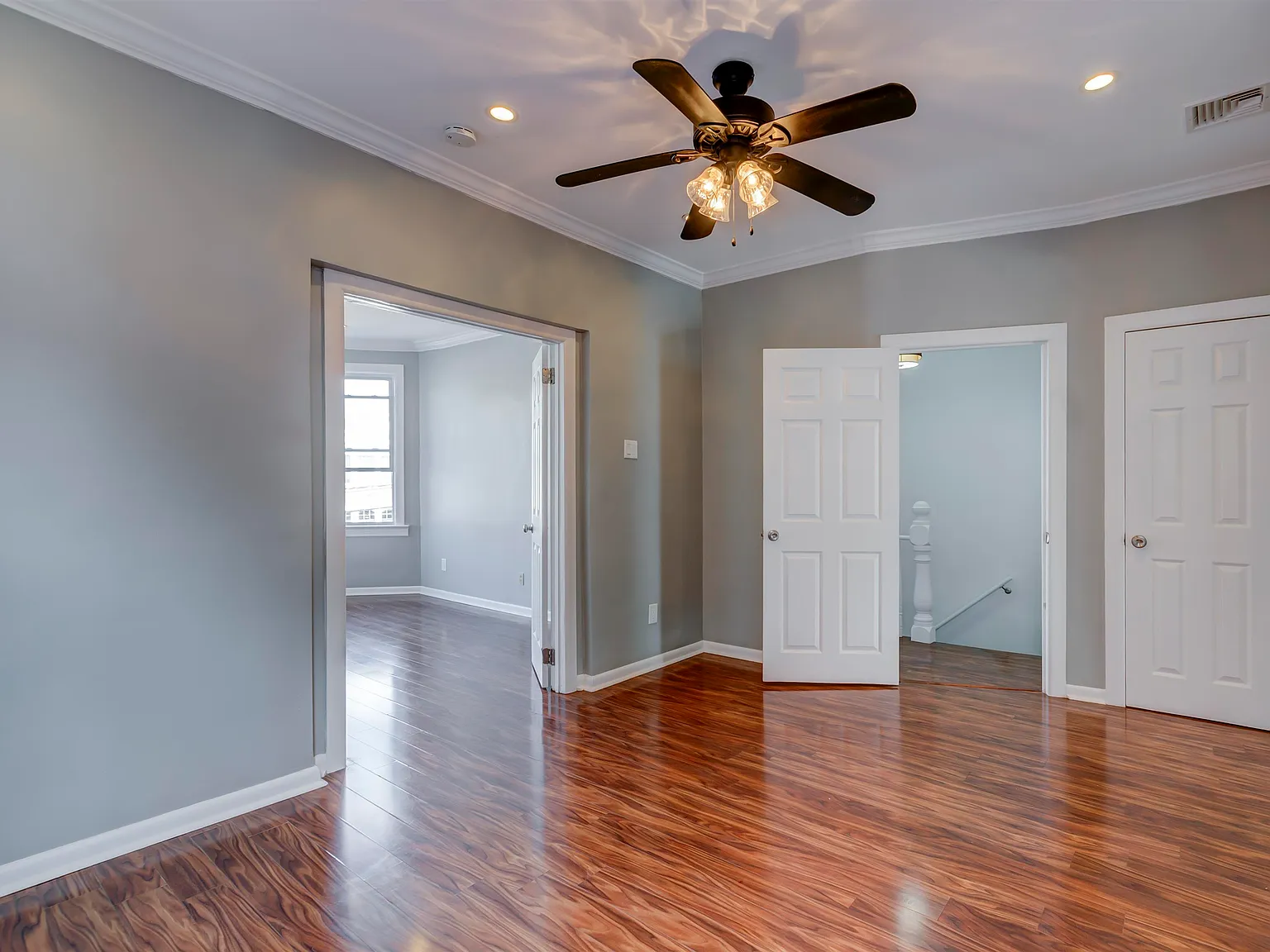 3 bed, 1.5 bath, 1000 sqft, $2,600 — Photo 4