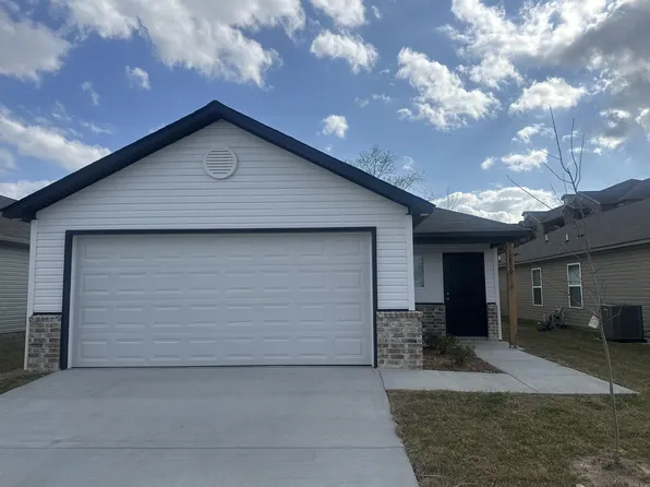 10800 Mason Dr, North Little Rock, AR 72113