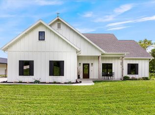 2484 280th St, Logan, IA 51546