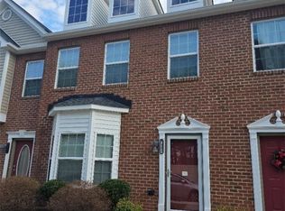 7337 Pebble Lake Dr, Mechanicsville, VA