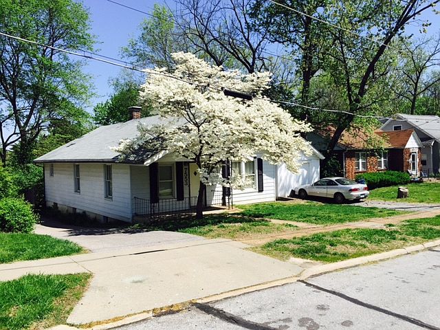 1st image of 7553 Jerome Ave