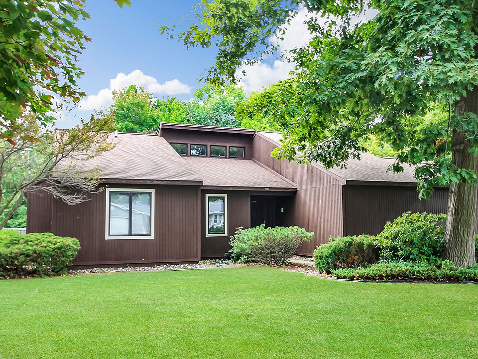 1st image of 4489 Cherrywood Ct
