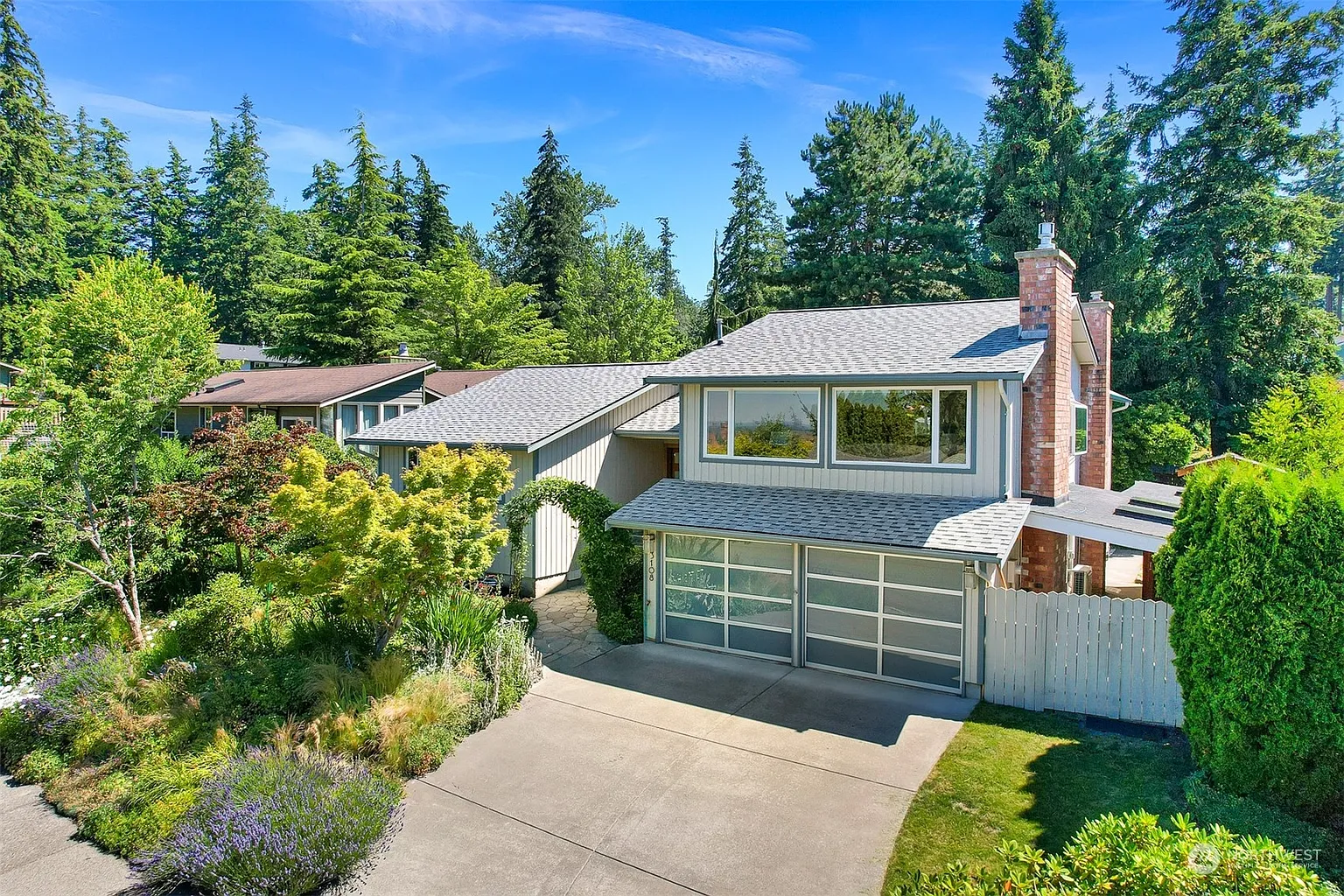 3108 Crestline Drive photo 1