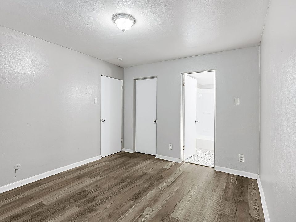 1st image of 3712 Geraldine Ave APT 4
