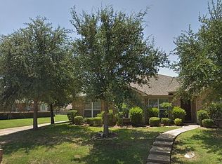 2825 Beacon Hill Dr, Rockwall, TX 75087